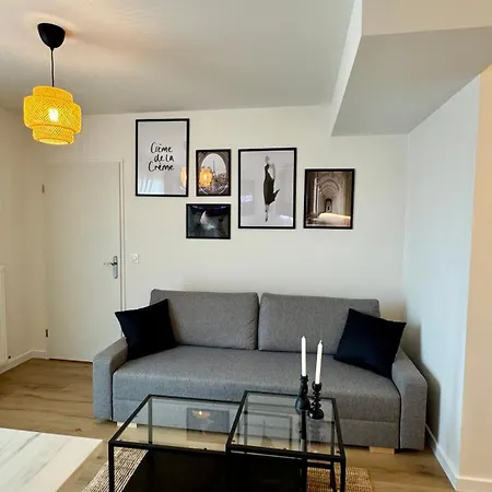 Le Chic - Apartment Bussy-Saint-Georges